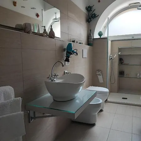 Amalfi Small Wonder Tiny Town House Exterior foto