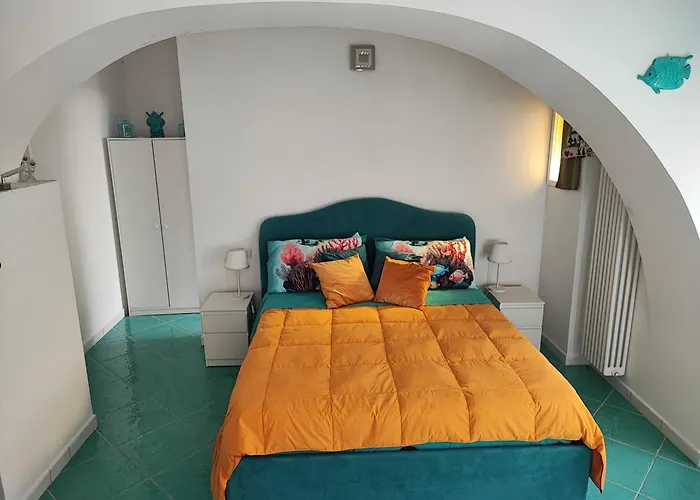Amalfi Small Wonder Tiny Town House