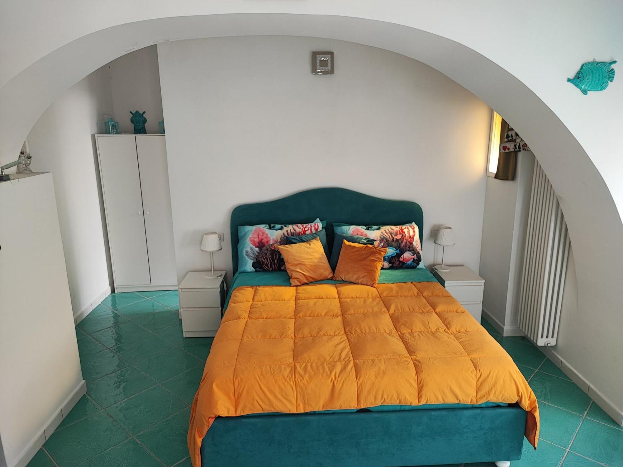 Apartment Small Wonder Tiny Town House *